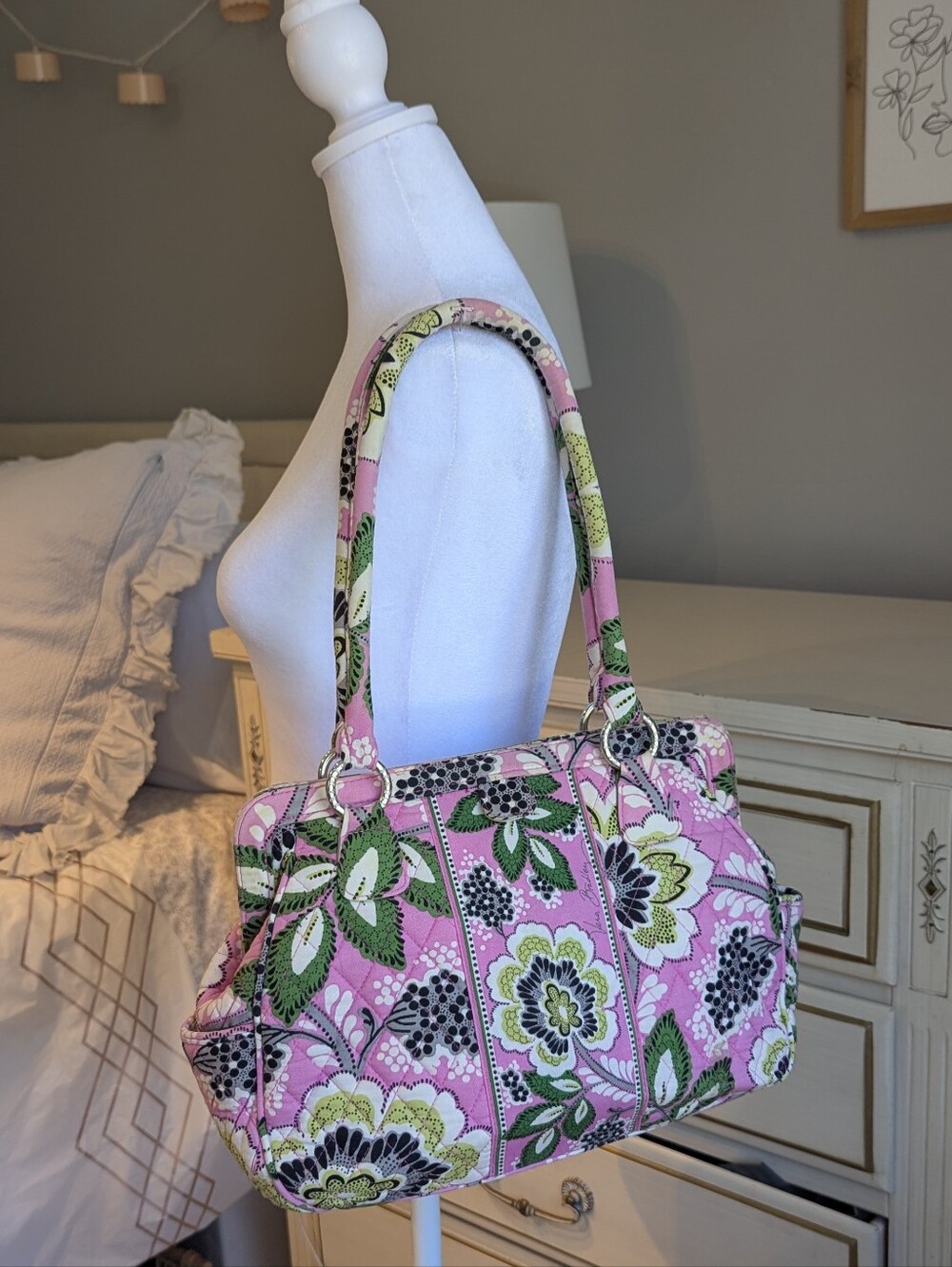 Vera Bradley Retired Priscilla Pink Pattern Frame Shoulder Bag Pink Green B&W